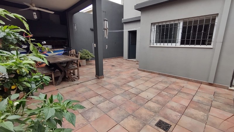 Casa en venta en Ramos Mejia