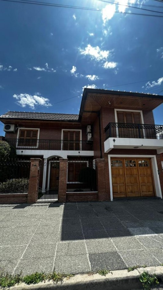 Foto Casa en Venta en La Matanza, Buenos Aires - U$D 179.000 - pix106245391 - BienesOnLine