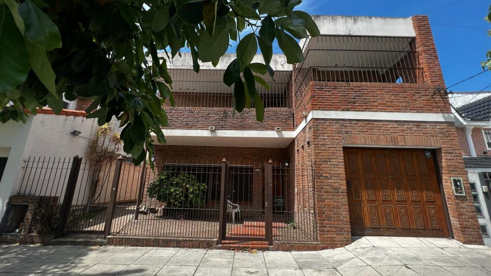 Foto Casa en Venta en Moron, Buenos Aires - U$D 220.000 - pix109061391 - BienesOnLine